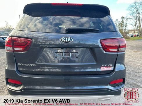 Used 2019 Kia Sorento EX w/ EX Premium Package image 4