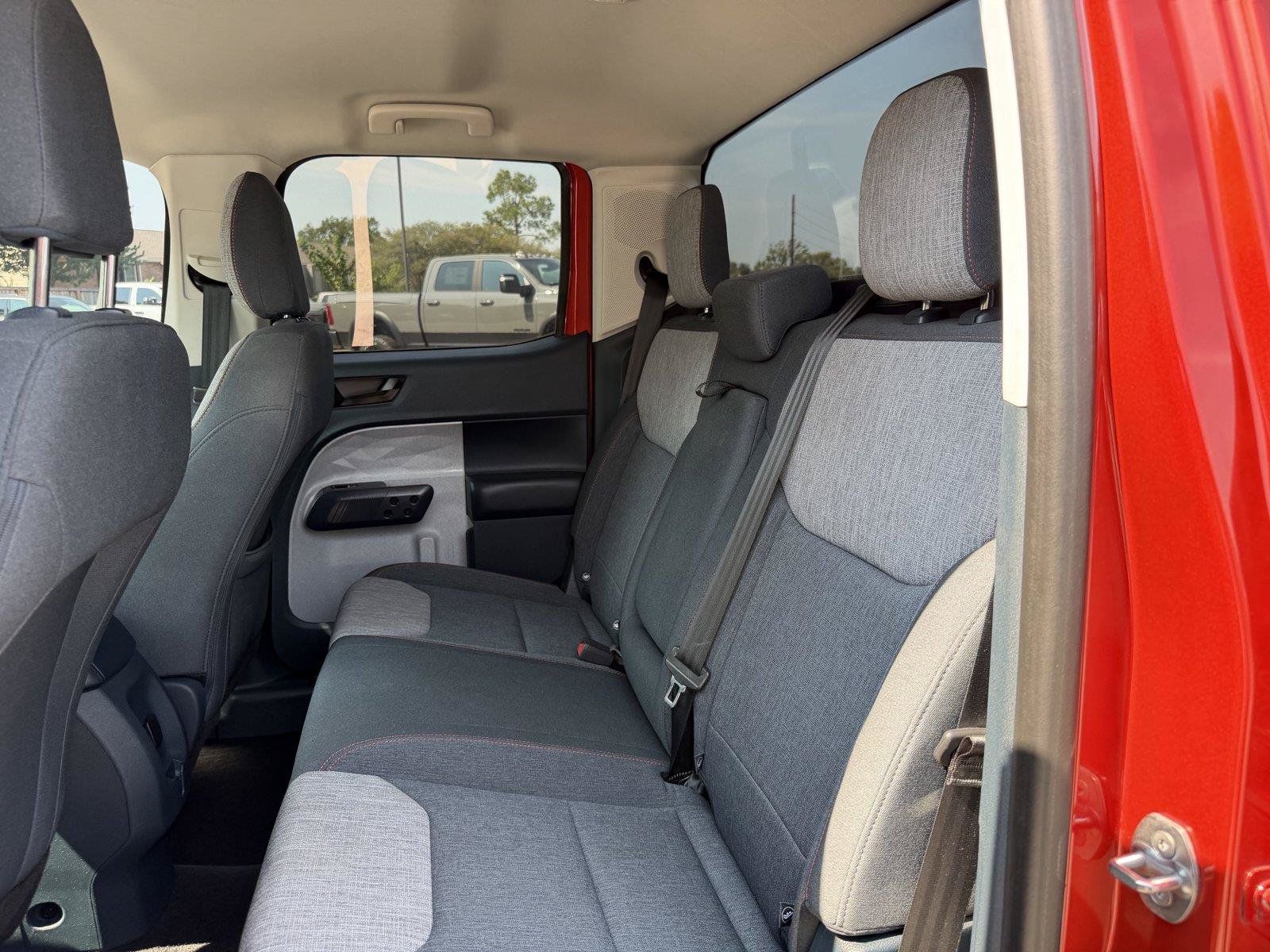 Used 2022 Ford Maverick XLT FWD image 18