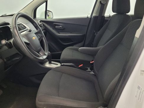 Used 2016 Chevrolet Trax LS FWD image 17