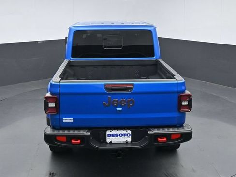 Used 2023 Jeep Gladiator Rubicon w/ LED Lighting Group AWD/4WD image 43