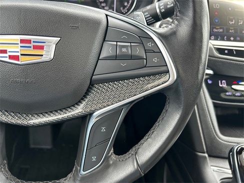 Used 2022 Cadillac XT5 Sportv image 24