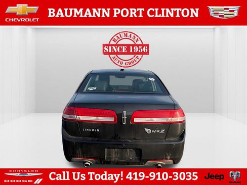 Used 2011 Lincoln MKZ image 6