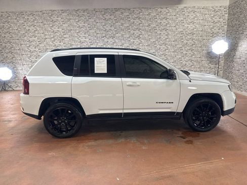 Used 2015 Jeep Compass Sport w/ Power Value Group FWD image 8