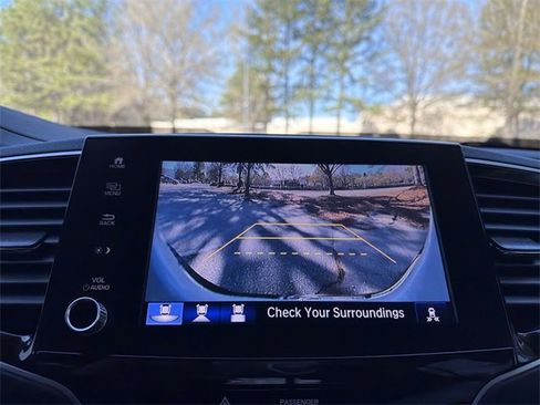 Used 2023 Honda Ridgeline RTL-E image 17