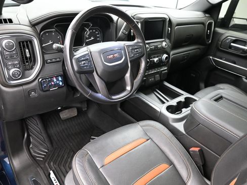 Used 2022 GMC Sierra 2500 AT4 w/ AT4 Premium Plus Package AWD/4WD image 22