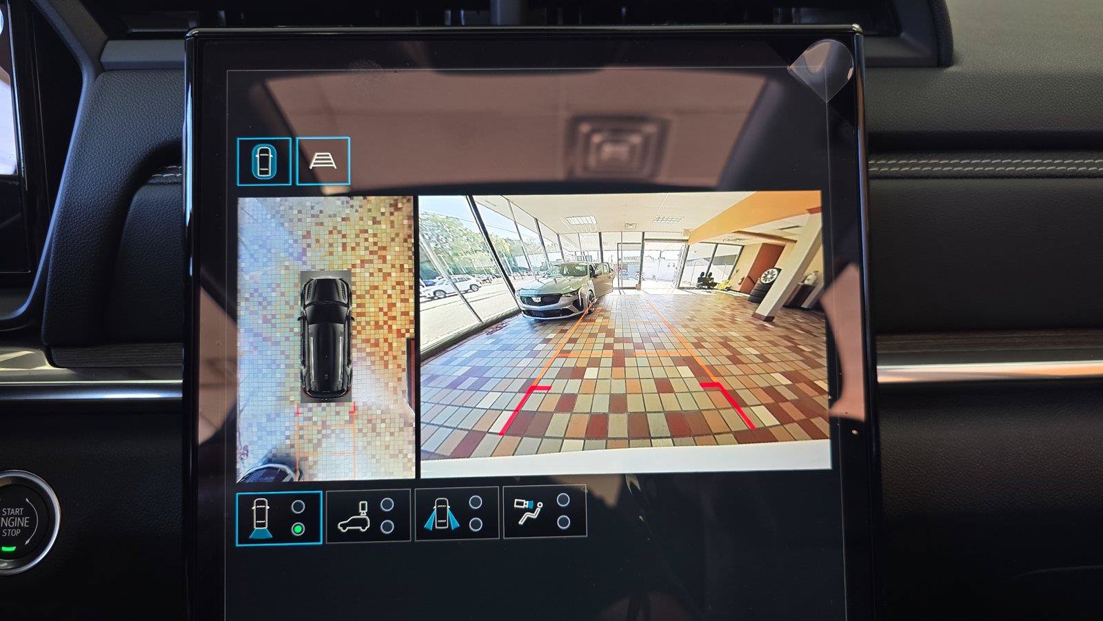 New 2027 GMC Terrain Denali w/ LPO, Floor Liner Package AWD/4WD image 22