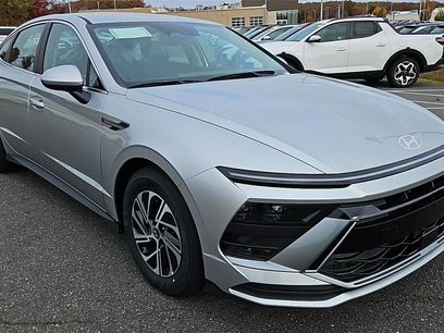 New 2026 Hyundai Sonata Blue