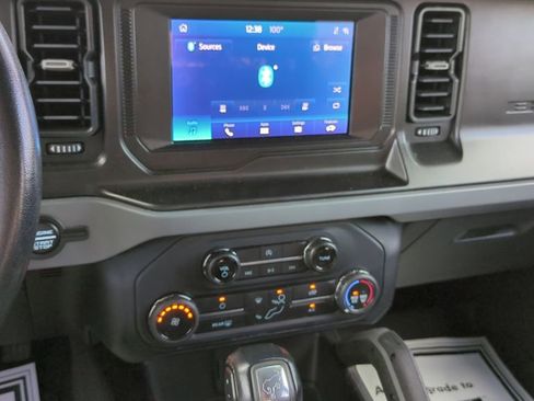 Used 2021 Ford Bronco Big Bend AWD/4WD image 17