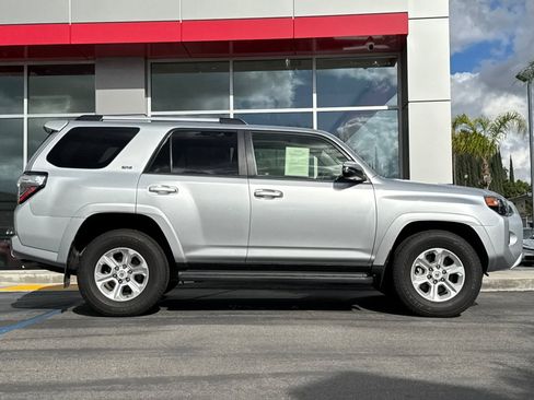 Certified 2019 Toyota 4Runner SR5 Premium image 4