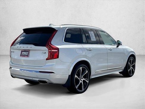 Used 2021 Volvo XC90 T6 Inscription w/ Lounge Package AWD/4WD image 2