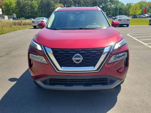 Used 2023 Nissan Rogue SV w/ SV Premium B Package FWD image 8