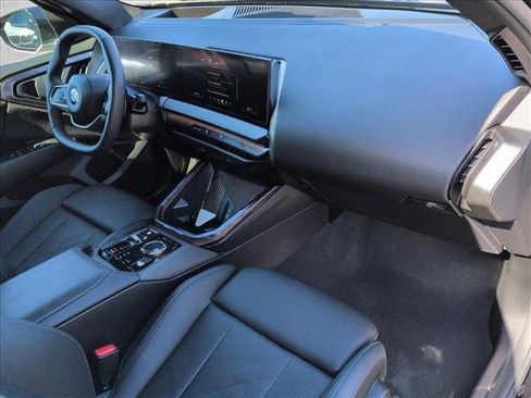 Used 2025 BMW X3 xDrive30i w/ Premium Package image 23