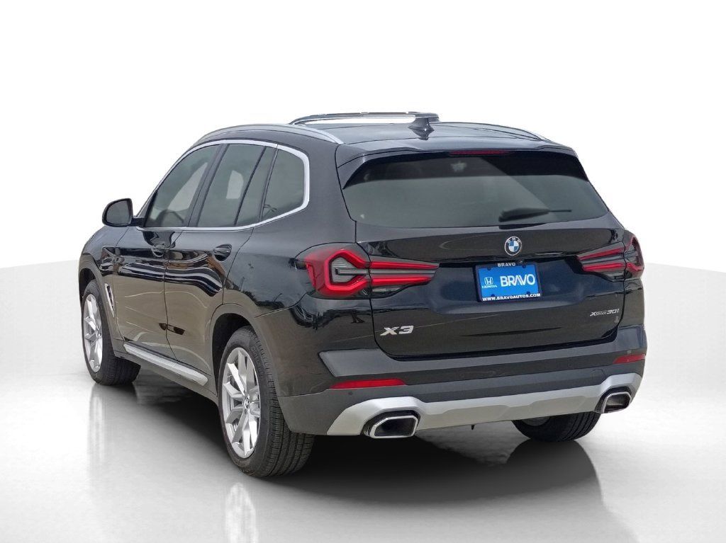 Used 2022 BMW X3 xDrive30i w/ Convenience Package AWD/4WD image 8