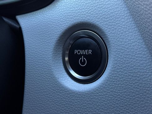 Used 2024 Toyota Corolla SE FWD image 22