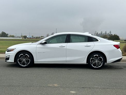 Used 2024 Chevrolet Malibu LT image 7