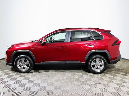 Certified 2025 Toyota RAV4 XLE AWD/4WD image 5