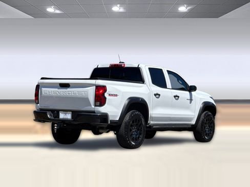 Used 2026 Chevrolet Colorado Trail Boss AWD/4WD image 8