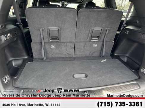 Used 2024 Jeep Grand Cherokee L Altitude AWD/4WD image 9