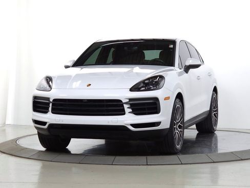 Used 2020 Porsche Cayenne AWD/4WD image 3