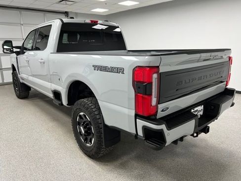 Used 2025 Ford F350 Platinum w/ Tremor Off-Road Package AWD/4WD image 8