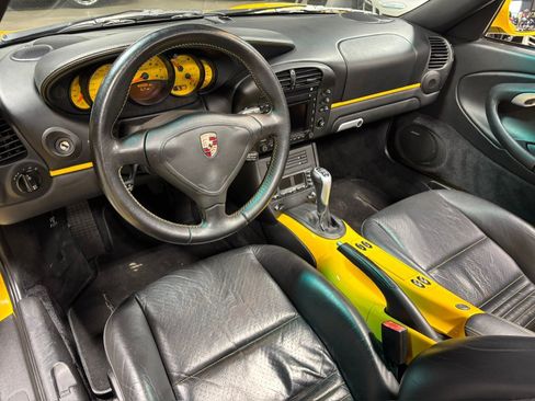 Used 2004 Porsche 911 Turbo AWD/4WD image 30