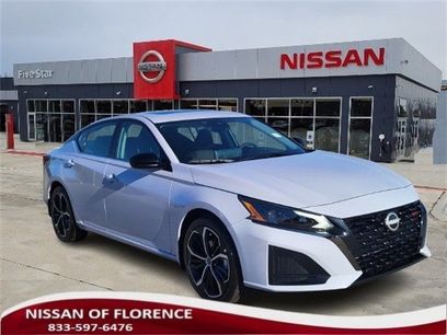 New 2025 Nissan Altima 2.5 SR w/ SR Premium Package