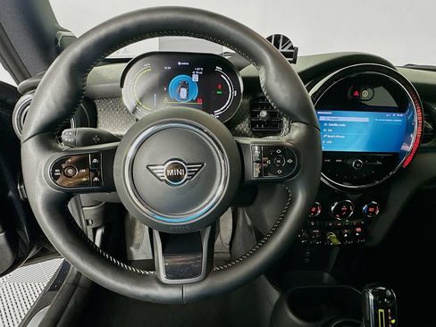 Used 2022 MINI Cooper SE FWD image 11