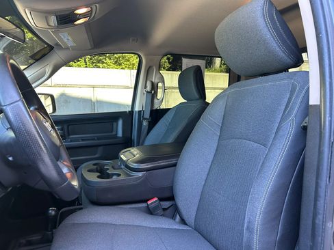 Used 2019 RAM 2500 Tradesman AWD/4WD image 2