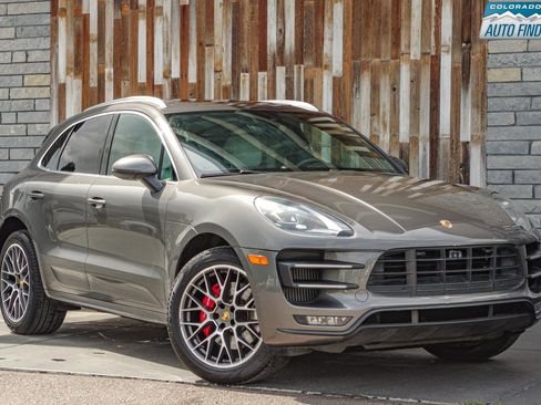 Used 2017 Porsche Macan Turbo AWD/4WD image 9