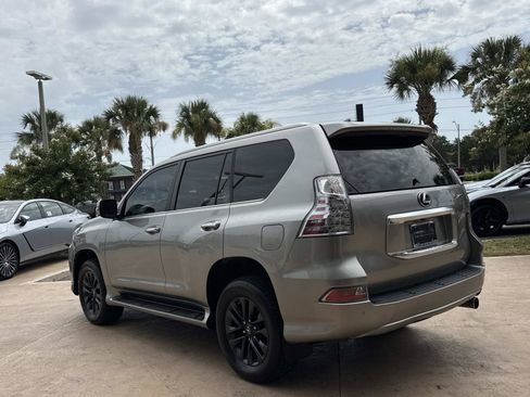 Certified 2023 Lexus GX 460 Premium w/ Premium Package AWD/4WD image 6