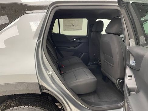 New 2026 Chevrolet Equinox LT AWD/4WD image 12