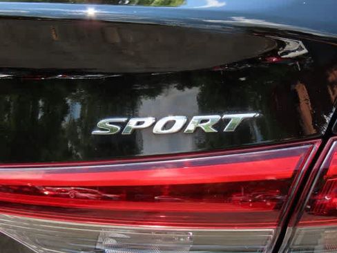 Certified 2023 Honda Civic Sport image 8