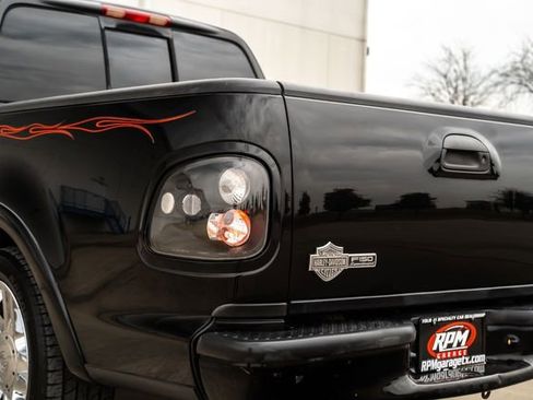 Used 2002 Ford F150 Harley-Davidson image 10