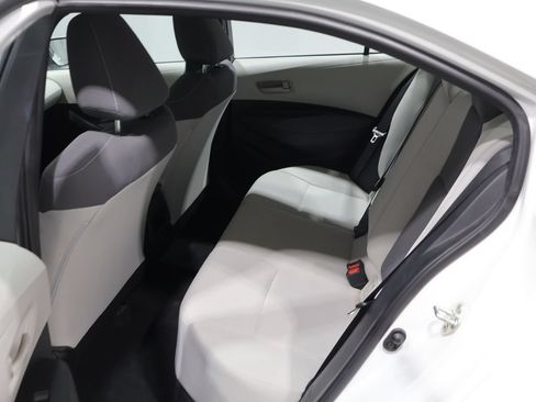 Used 2022 Toyota Corolla LE w/ Carpet Mat Package (TMS) FWD image 18