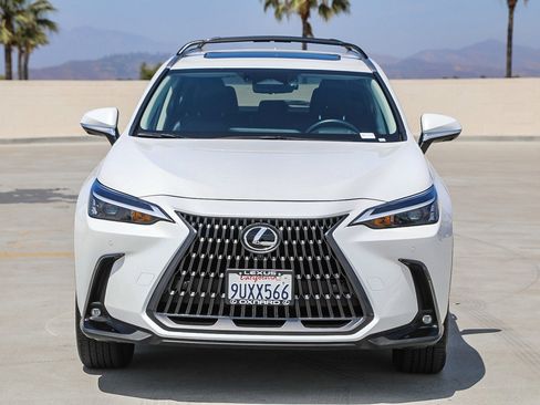 Used 2025 Lexus NX 350h AWD w/ Premium Package image 2