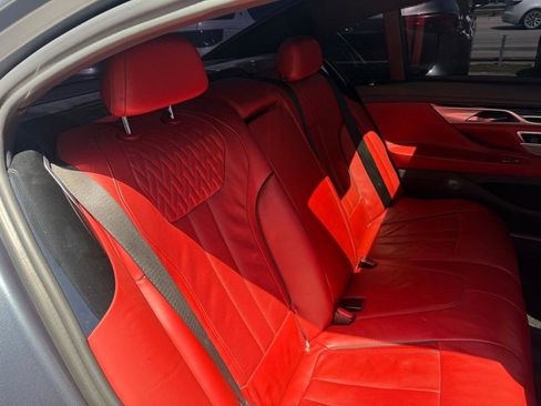 Used 2017 BMW 750i 750i Sedan image 34