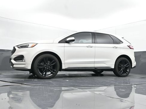 Used 2020 Ford Edge ST w/ Equipment Group 401A AWD/4WD image 35