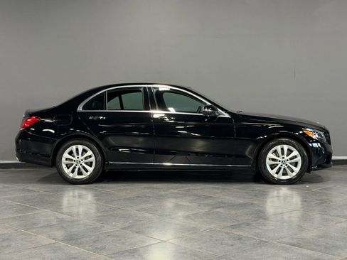 Used 2021 Mercedes-Benz C 300 4MATIC Sedan image 4
