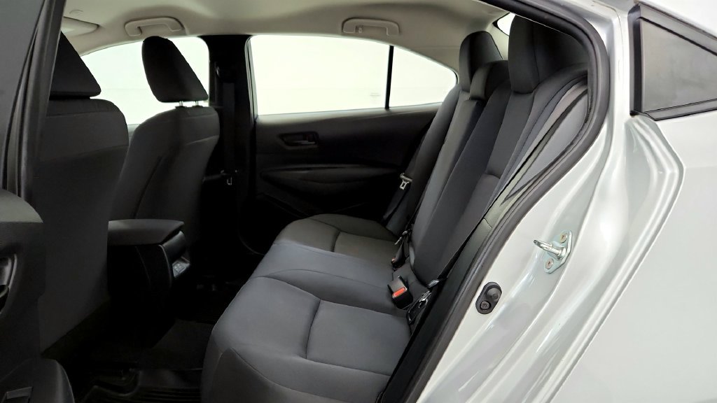 Used 2023 Toyota Corolla LE FWD image 21