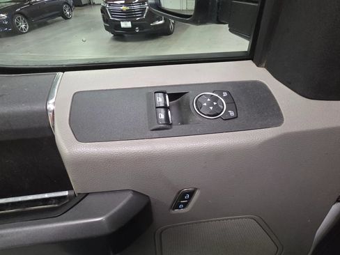 Used 2019 Ford F250 XLT AWD/4WD image 15