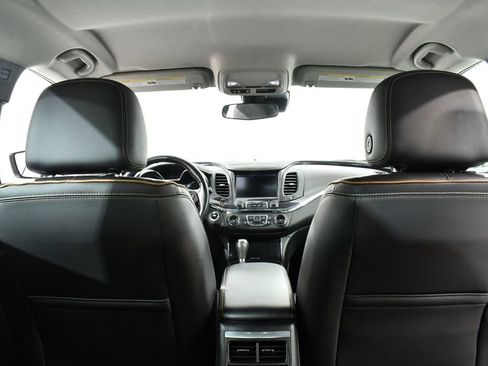 Used 2016 Chevrolet Impala LTZ FWD image 17