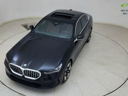 Used 2026 BMW 530i RWD image 75