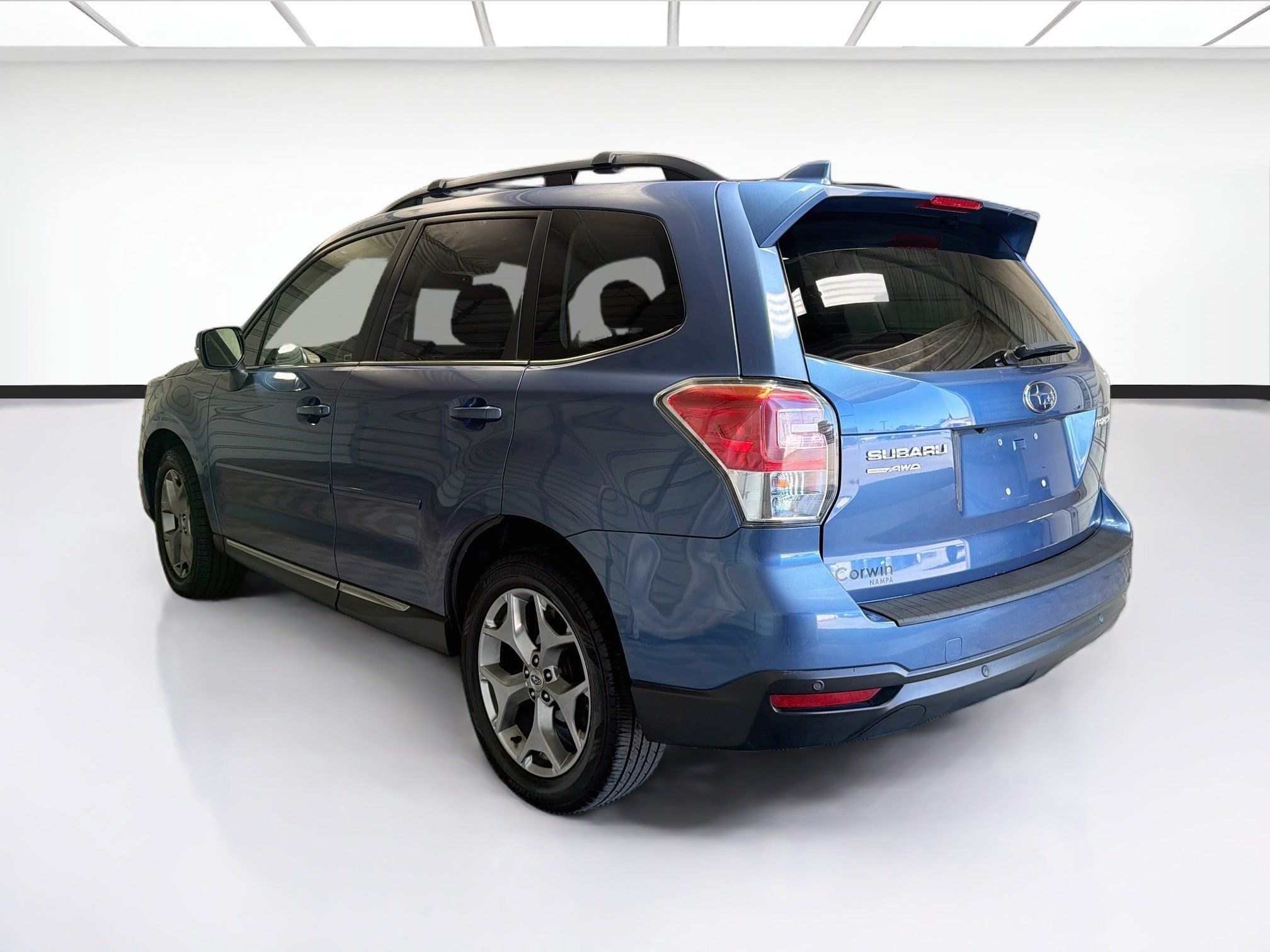 Used 2018 Subaru Forester 2.5i Touring AWD/4WD image 6