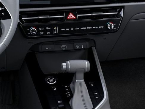 New 2026 Kia Niro EX FWD image 23