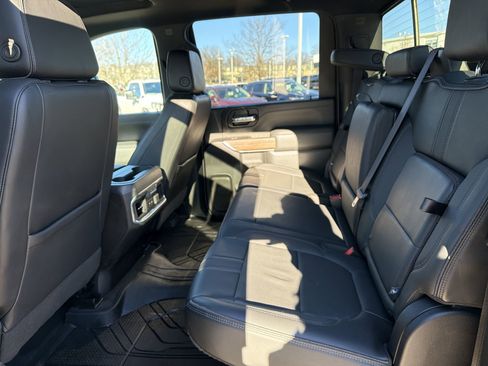 Certified 2022 Chevrolet Silverado 2500 High Country w/ Technology Package image 15