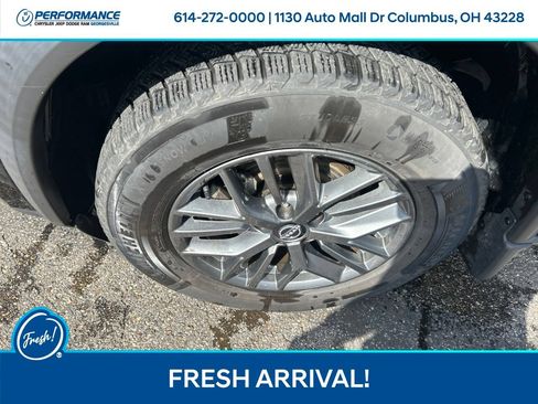 Used 2022 Nissan Rogue S FWD image 10