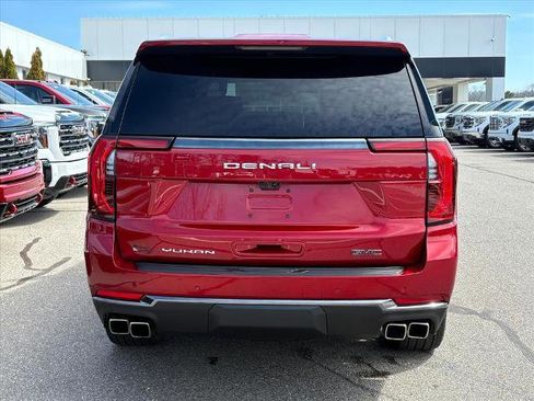 Certified 2025 GMC Yukon Denali Ultimate image 5