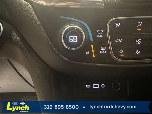 Used 2024 Chevrolet Equinox LT AWD/4WD image 13