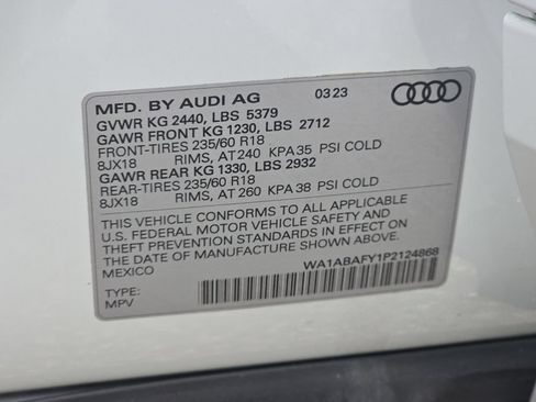 Used 2023 Audi Q5 2.0T Premium w/ Convenience Package AWD/4WD image 32