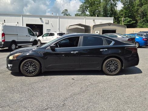 Used 2015 Nissan Altima 2.5 S w/ Power Driver Seat Package FWD image 6